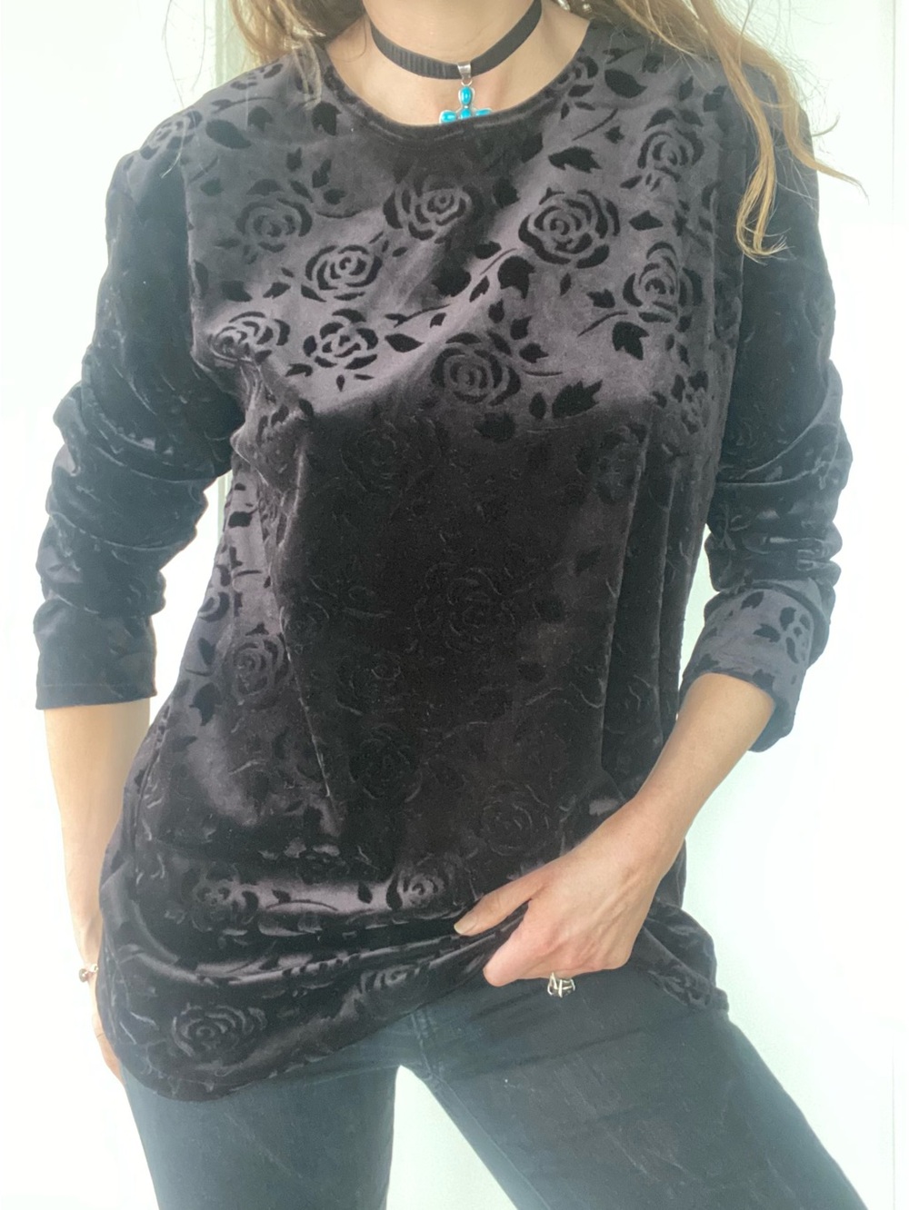 Vintage 90’s Whimsygoth witchy grunge black velvet floral long sleeve loose top - Picture 7 of 12